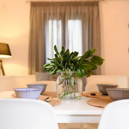 Lägenhet Ellie's Studios-apartments