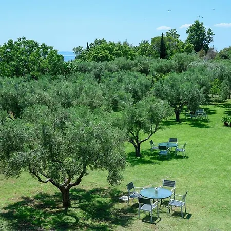 Lägenhet Ellie's Studios-apartments *