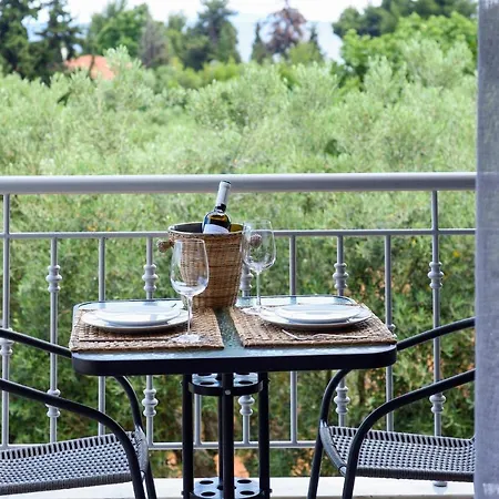 Ellie's Studios-apartments Apartment