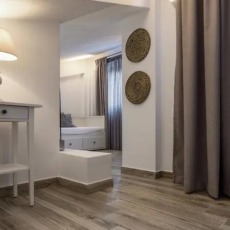 Ellie's Studios-apartments Nikiti (Sithonia)