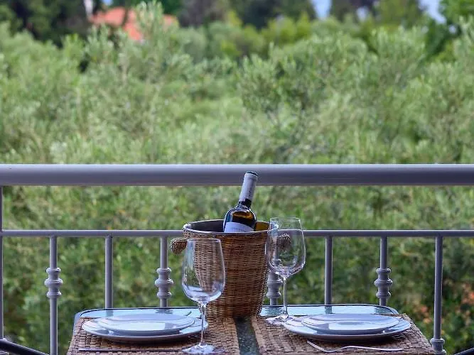 Apartament Ellie's Studios-apartments *