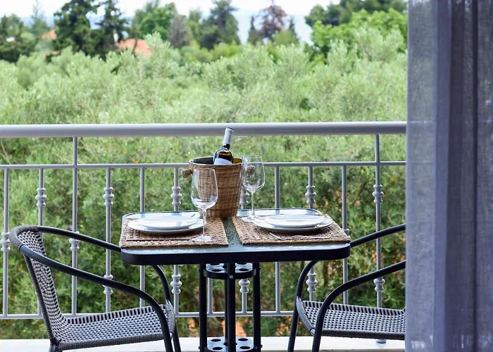 Ellie's Studios-apartments Apartament