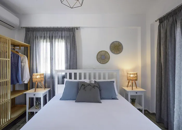 Ellie's Studios-apartments דירה *