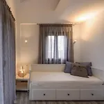 Ellie's Studios-apartments 公寓 *