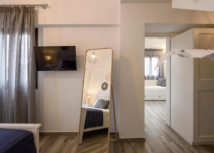 아파트 Ellie's Studios-apartments *